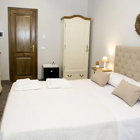 Reginella Bed and Breakfast 3*